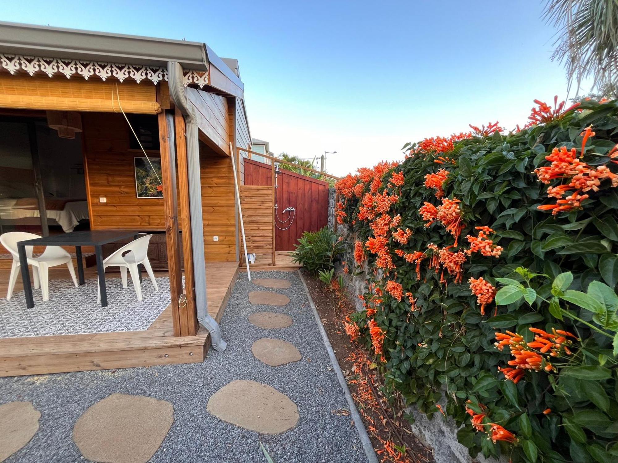 Bungalow Leu Gadiamb سان لوي المظهر الخارجي الصورة